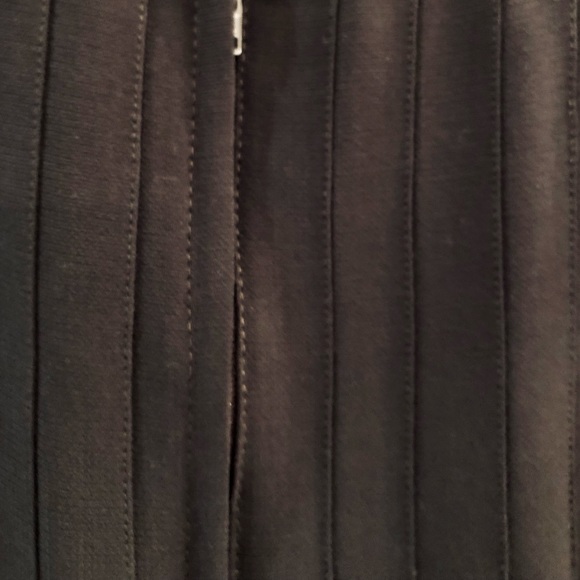 CHANEL authentic Espresso worsted wool, pleated Skirt 26" length 24" waist - Picture 9 of 17
